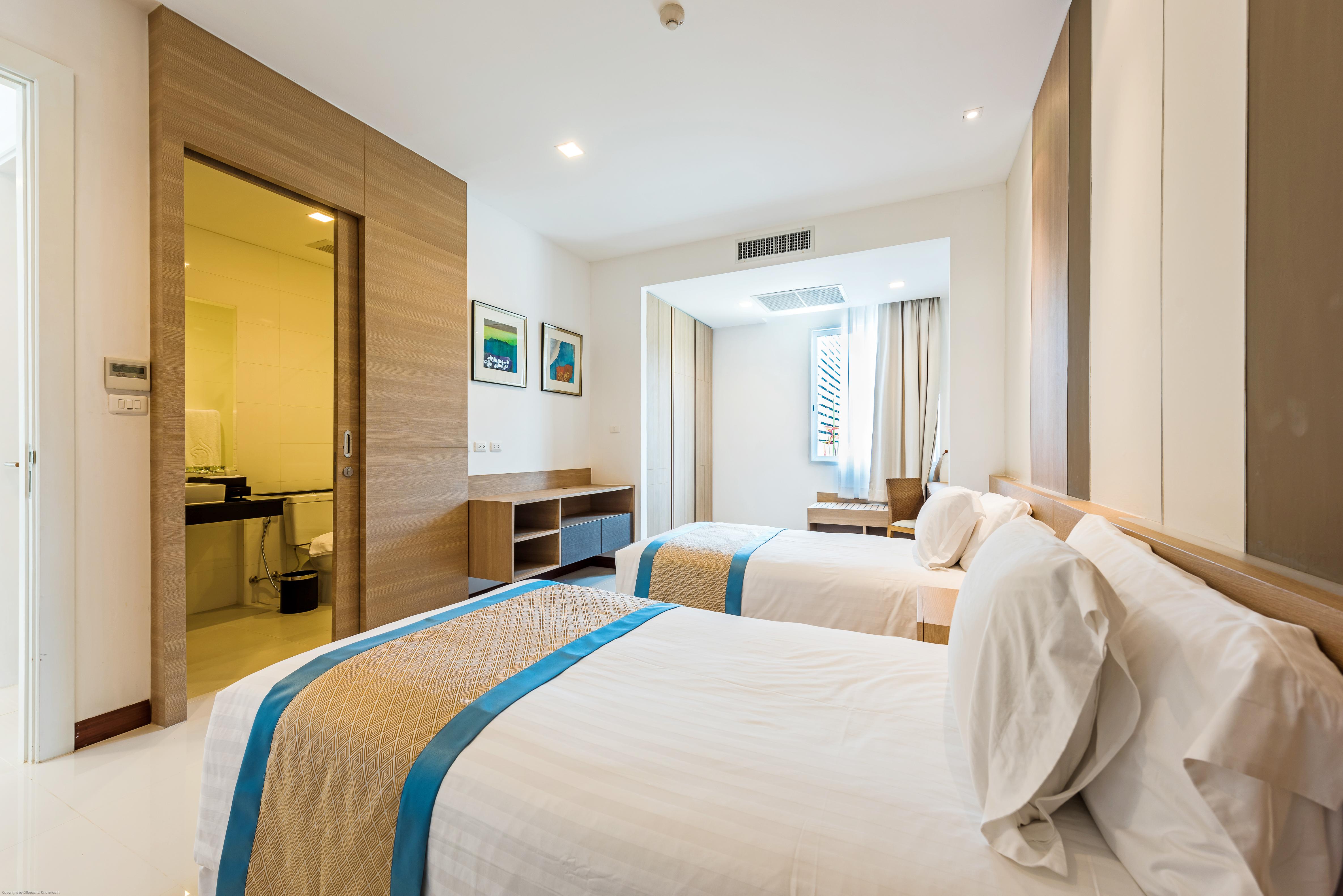 The Pelican Krabi town Exterior foto